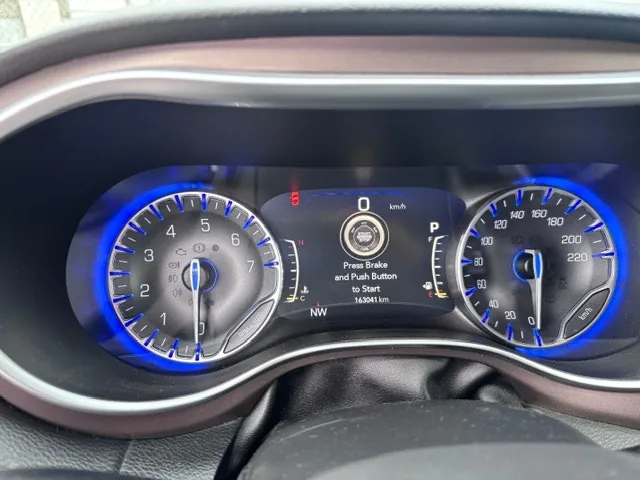 Chrysler Pacifica 2018 photo 5