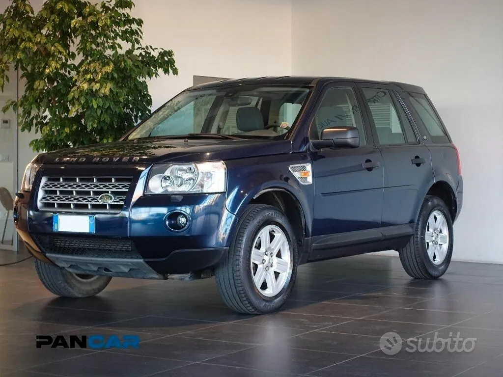 Land Rover Freelander 2008 photo 3