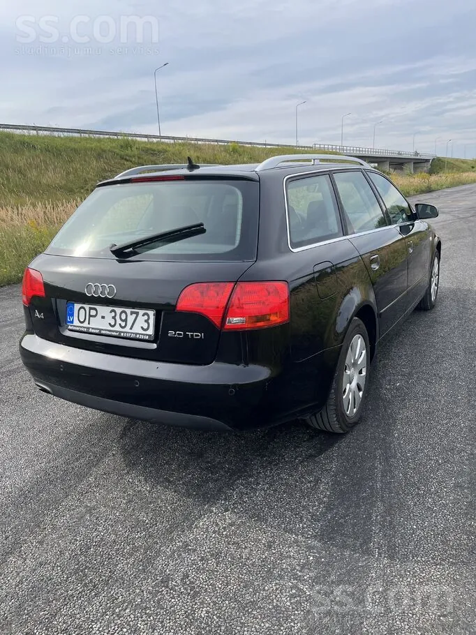 Audi A4 2005 photo 4