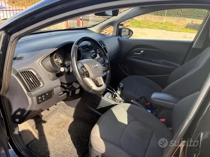 Kia Rio 2014 photo 4
