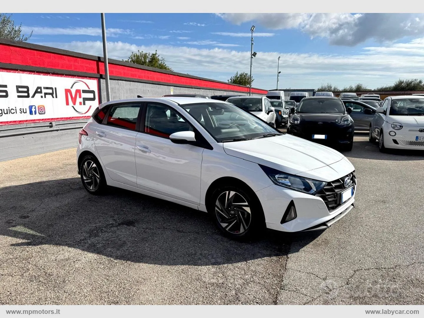 Hyundai I20 2023 photo 3
