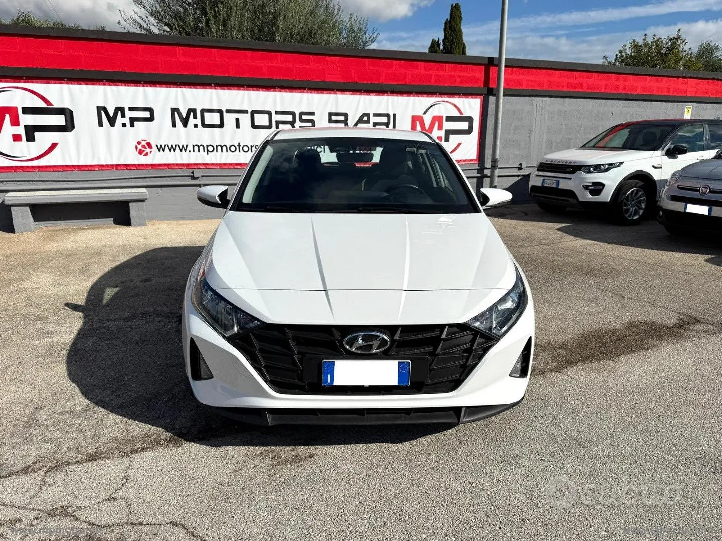 Hyundai I20 2023 photo 2
