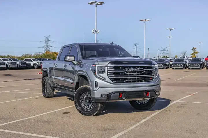 GMC Sierra 1500 2025 photo 2