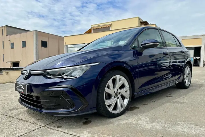Volkswagen Golf 2021 photo 2