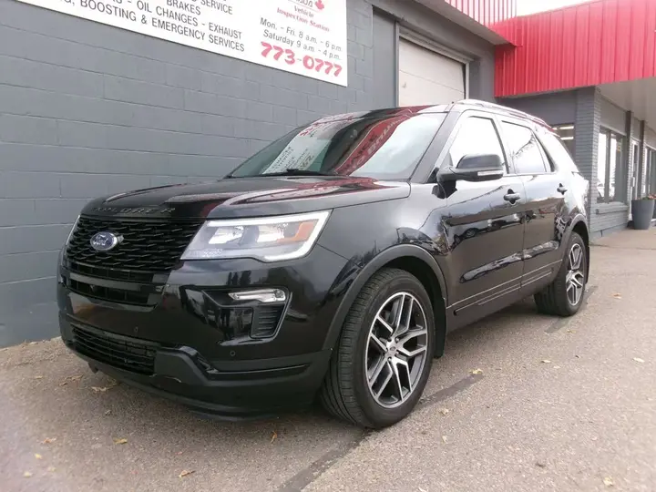 Ford Explorer 2019 photo 2