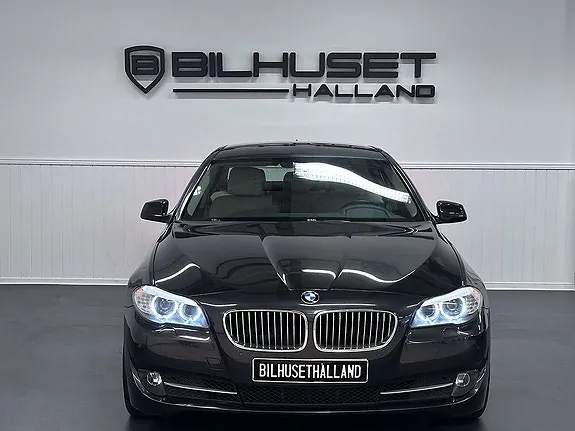 BMW 523I 2010 photo 3