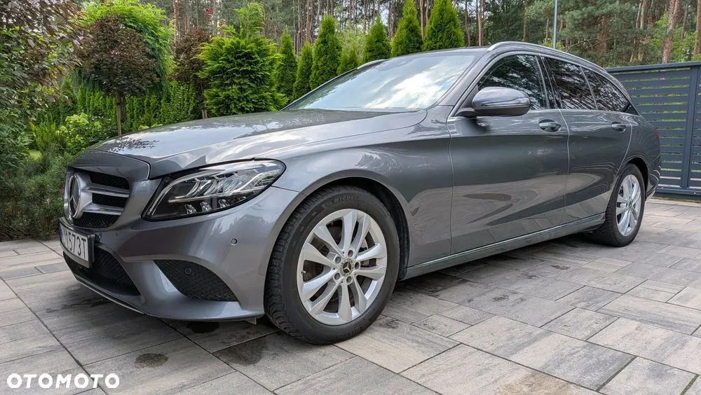 Mercedes-Benz C-Class 2019 photo 2