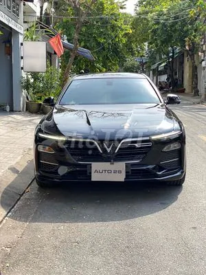 Vinfast Lux A2.0