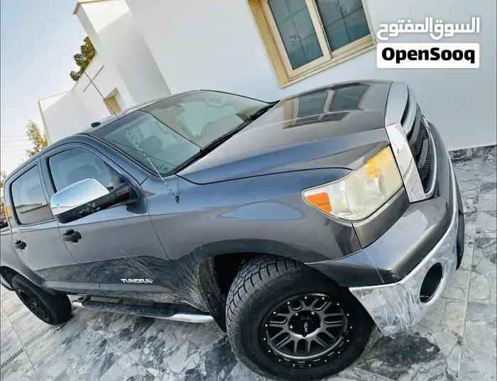 Toyota Tundra 2012 photo 5