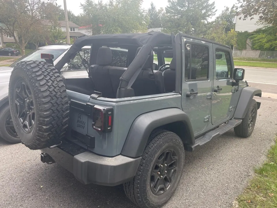 Jeep Wrangler Unlimited 2015 photo 2