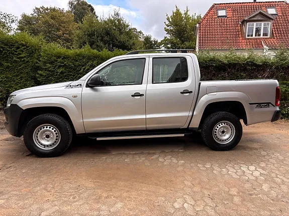 Volkswagen Amarok 2012 photo 4