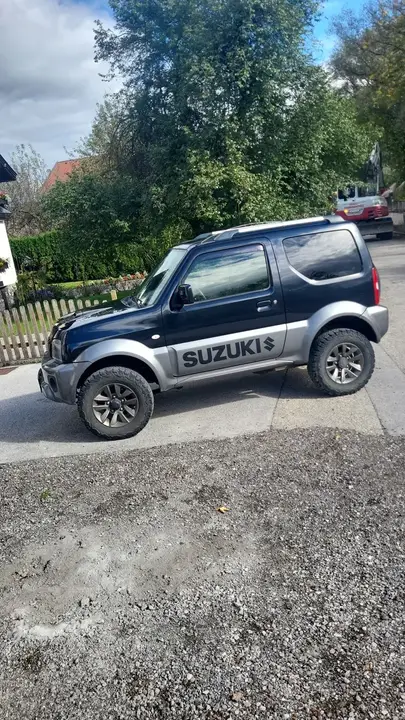 Suzuki Jimny 2017 photo 2