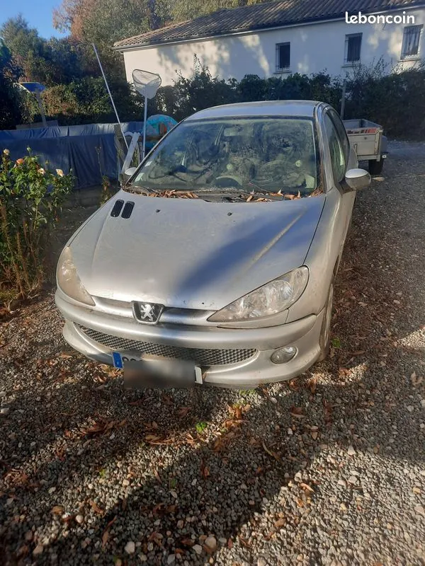 Peugeot 206