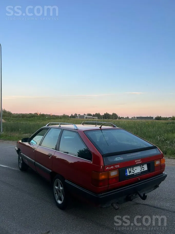 Audi 100 1989 photo 4