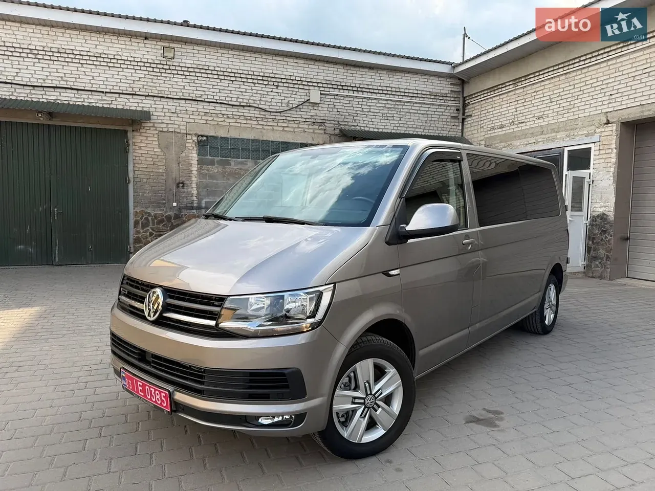 Volkswagen Transporter 2016 photo 4