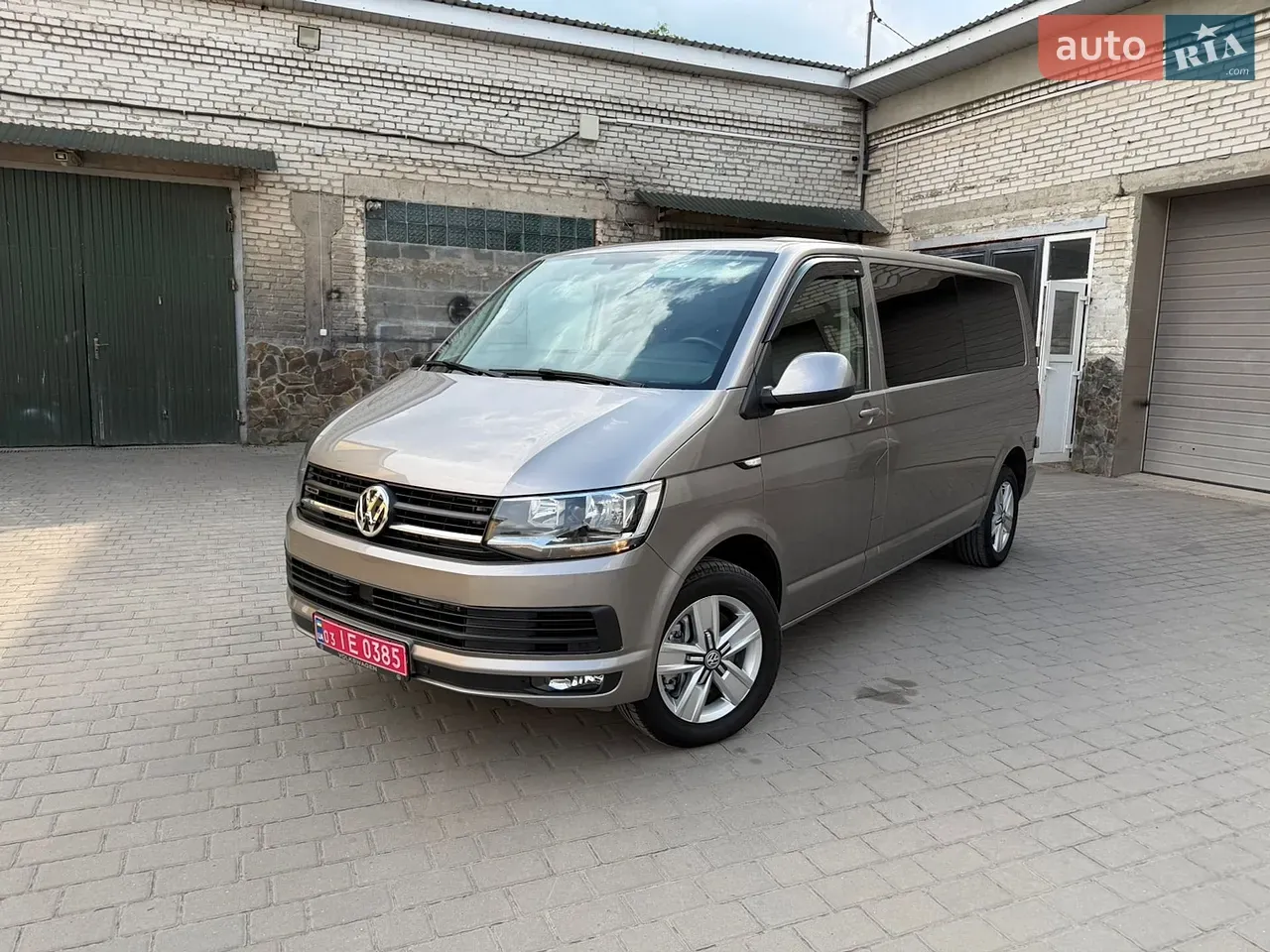 Volkswagen Transporter 2016 photo 5