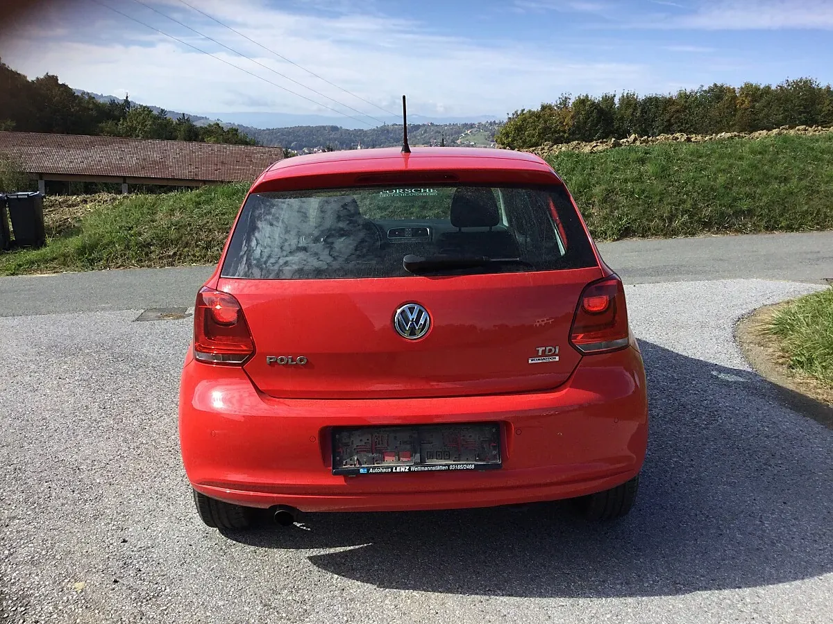 Volkswagen Polo 2011 photo 3