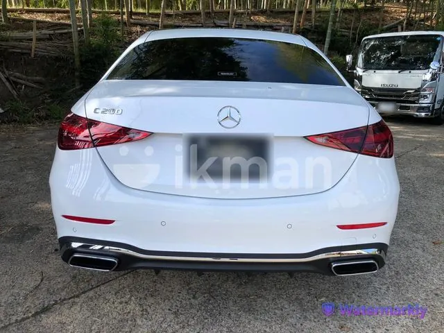 Mercedes-Benz C200 2025 photo 4