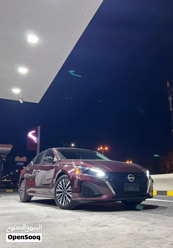 Nissan Altima
