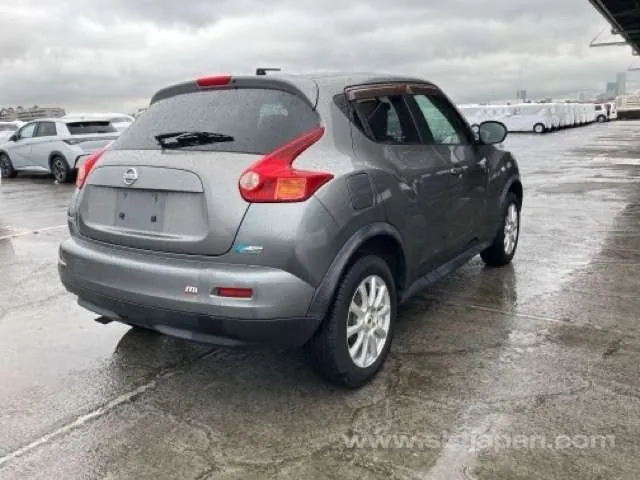 Nissan Juke 2011 photo 4