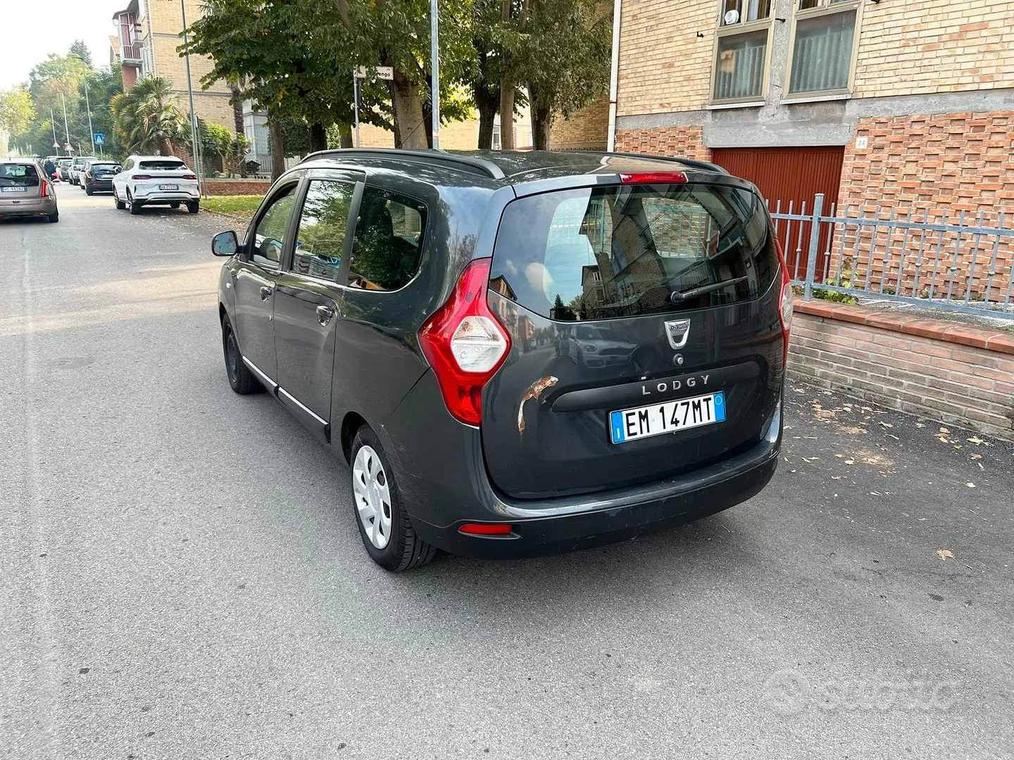 Dacia Lodgy 2012 photo 3