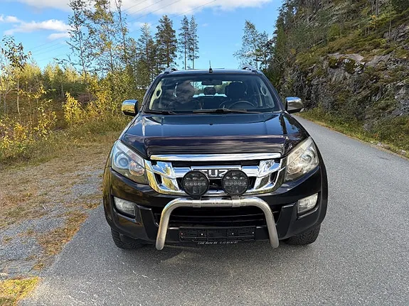 Isuzu D-Max 2013 photo 2