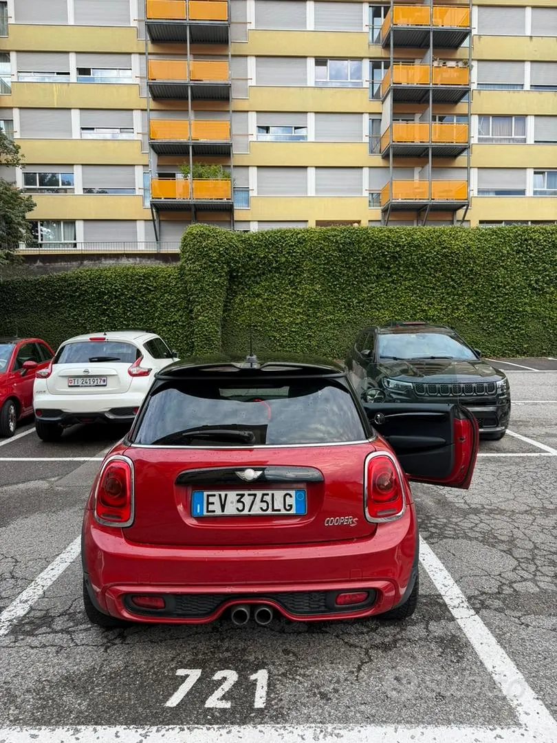 Mini Cooper S 2014 photo 2