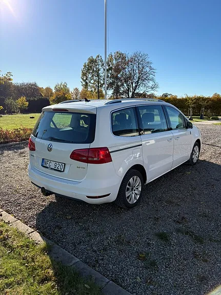 Volkswagen Sharan 2013 photo 4