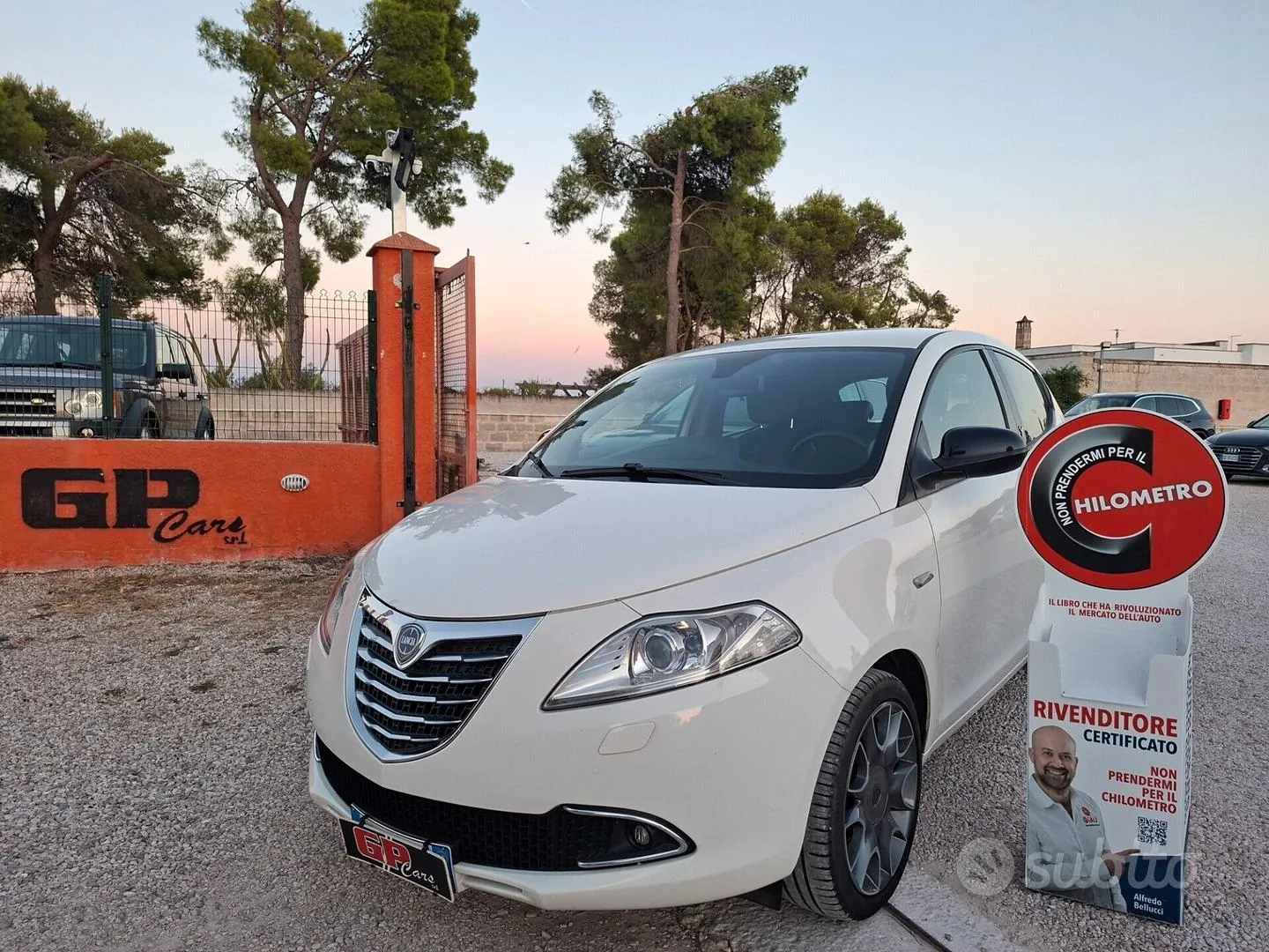 Lancia Ypsilon