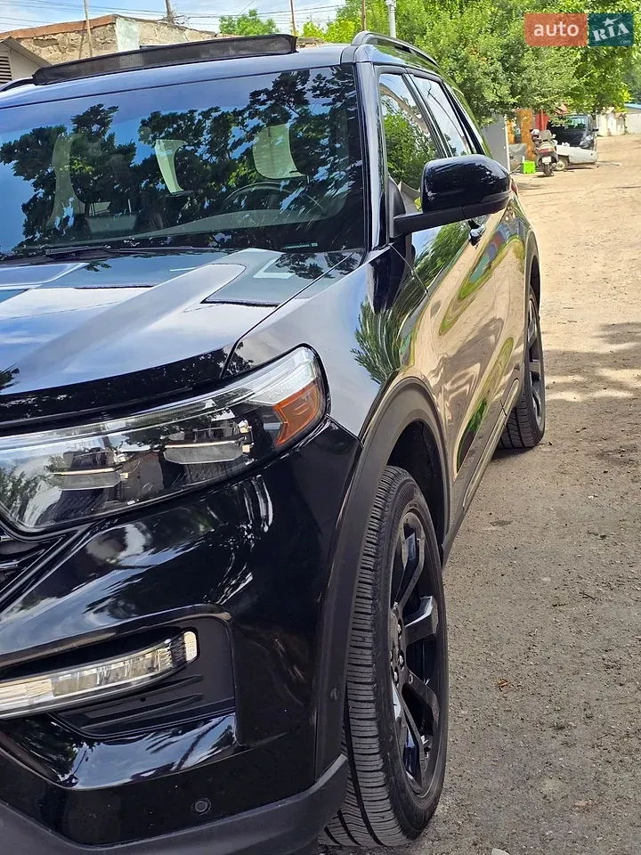 Ford Explorer 2020 photo 3
