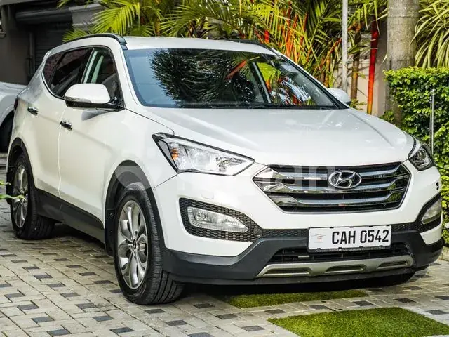 Hyundai Santa Fe 2015 photo 2