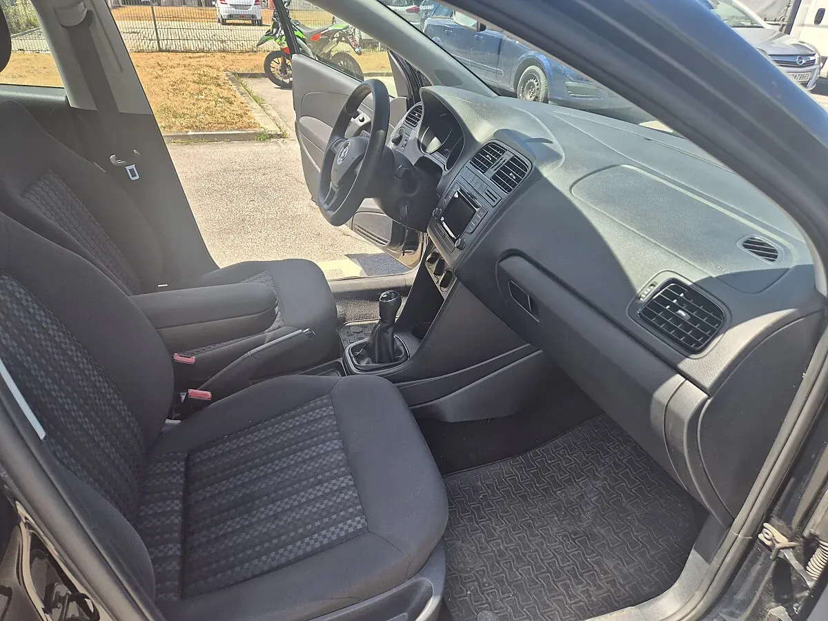 Volkswagen Polo 2017 photo 5