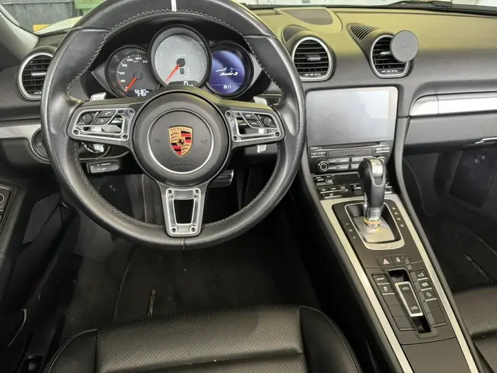 Porsche Boxster 2017 photo 3