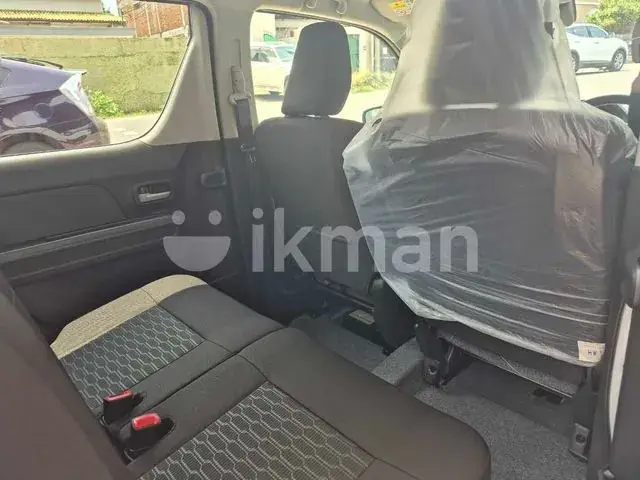 Suzuki Wagon R 2026 photo 4