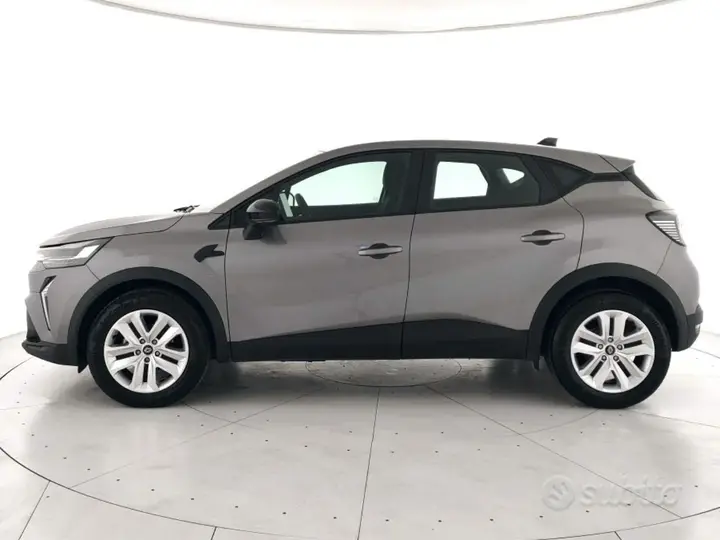 Renault Captur 2025 photo 2