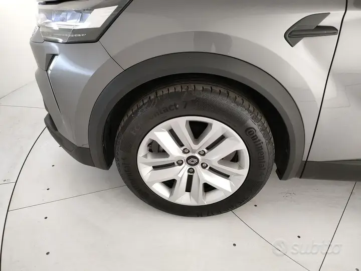 Renault Captur 2025 photo 5