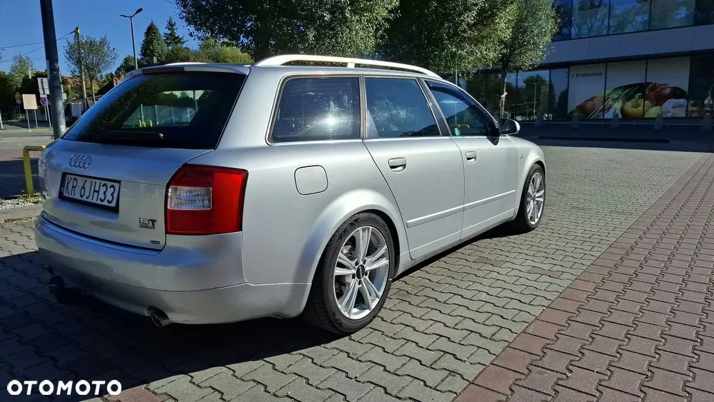Audi A4 Avant 2004 photo 4