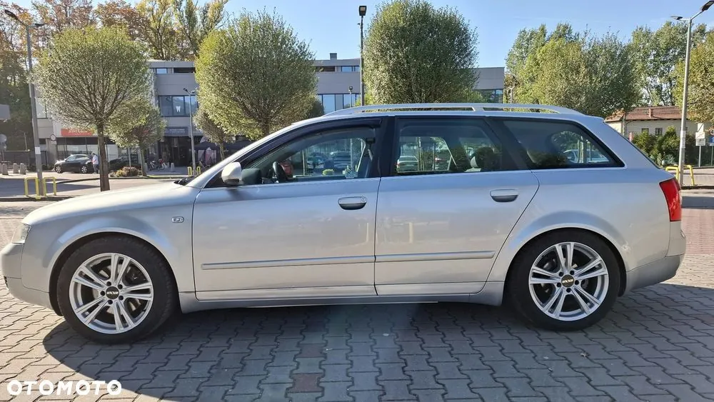 Audi A4 Avant 2004 photo 5