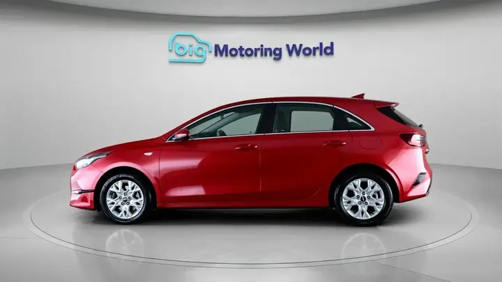 Kia Ceed 2023 photo 5