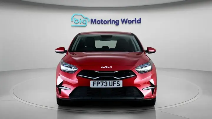 Kia Ceed 2023 photo 3