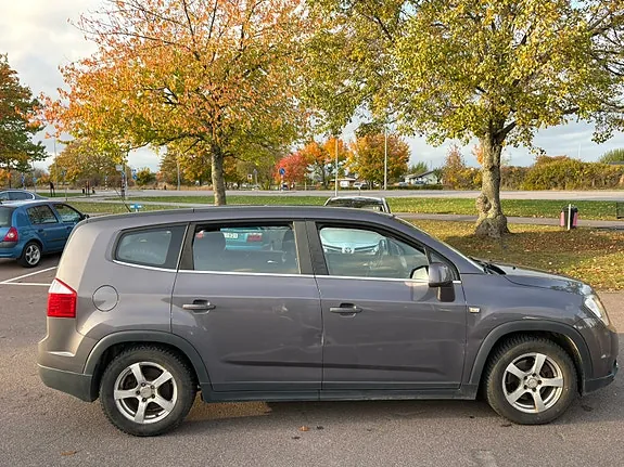 Chevrolet Orlando 2011 photo 5