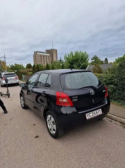 Toyota Yaris 2006 photo 3