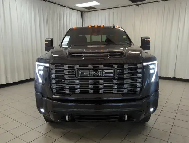 GMC Sierra 2500Hd 2026 photo 3