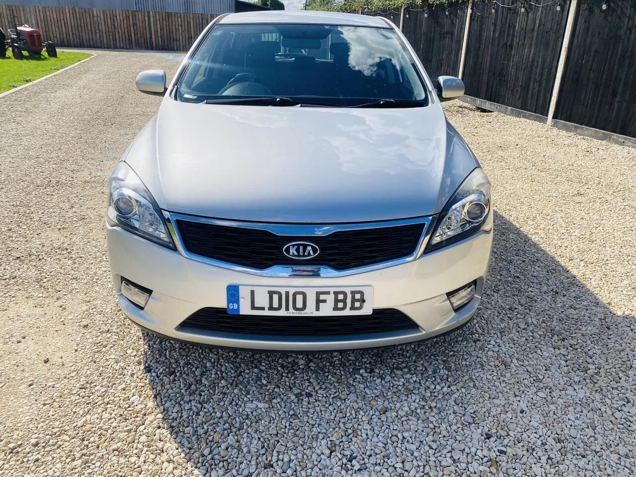 Kia Ceed 2010 photo 4