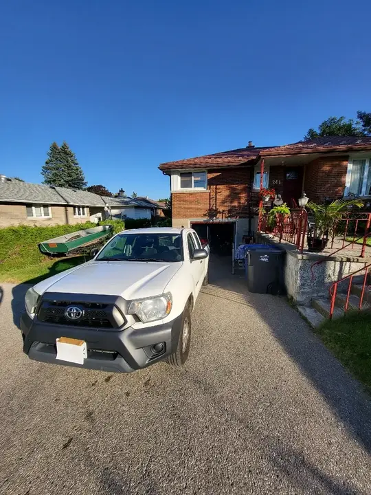 Toyota Tacoma 2014 photo 2