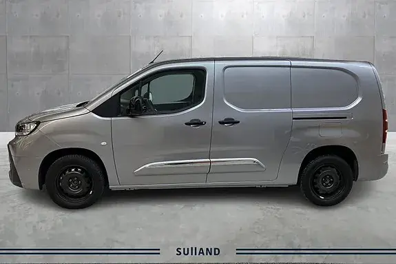 Toyota Proace City 2024 photo 2