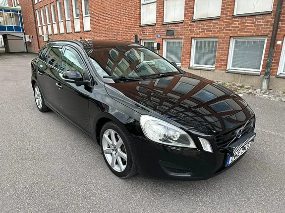 Volvo V60 2012 photo 3