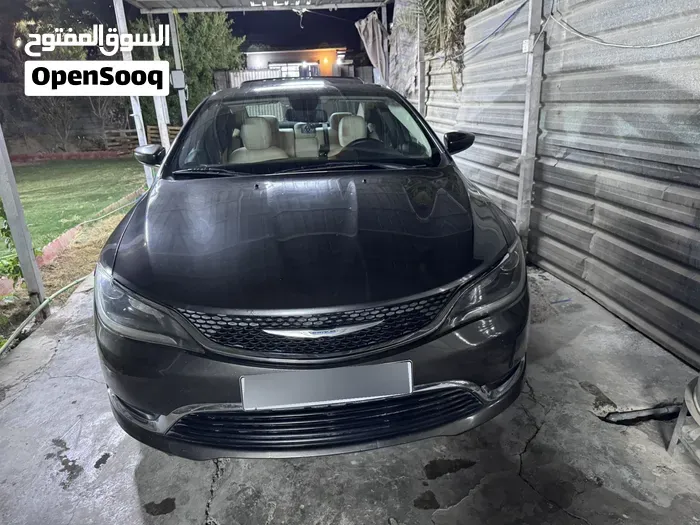 Chrysler 200C