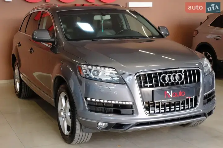 Audi Q7 2015 photo 4