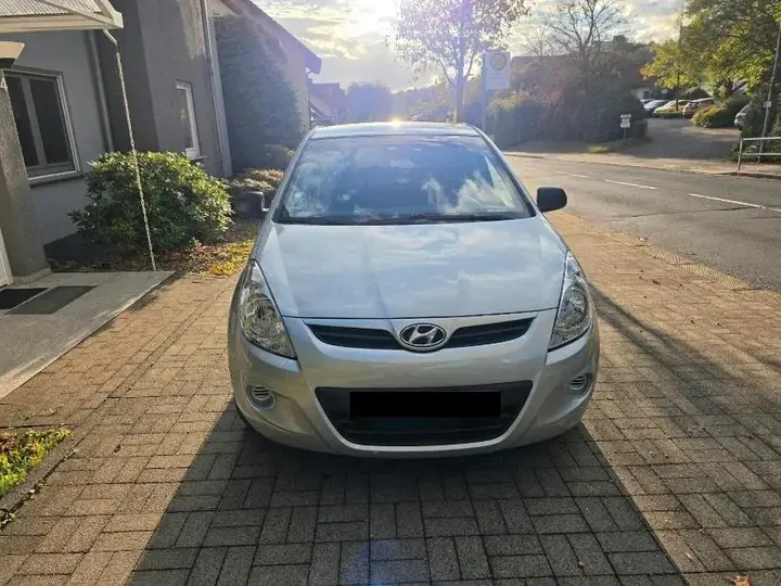 Hyundai I20